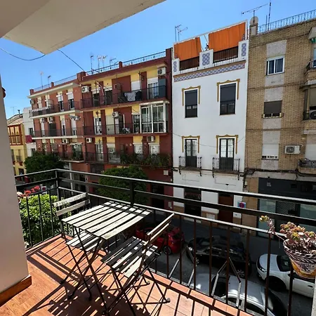 Night In Sevilla Castilla Balcony Exterior photo